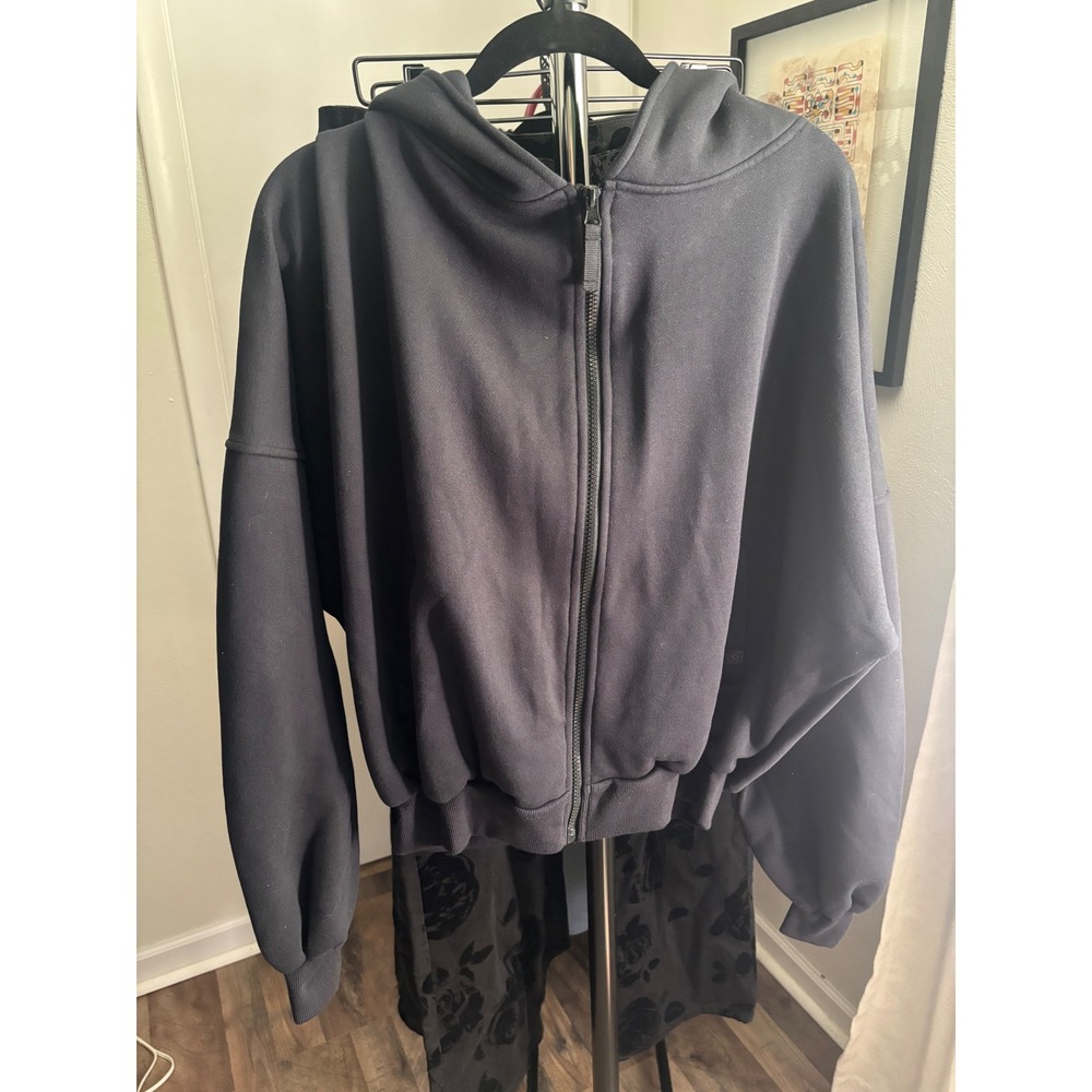 Blogilates Womens Small Full Zip Hoodie Charcoal Gray Cropped Oversized Jacket
